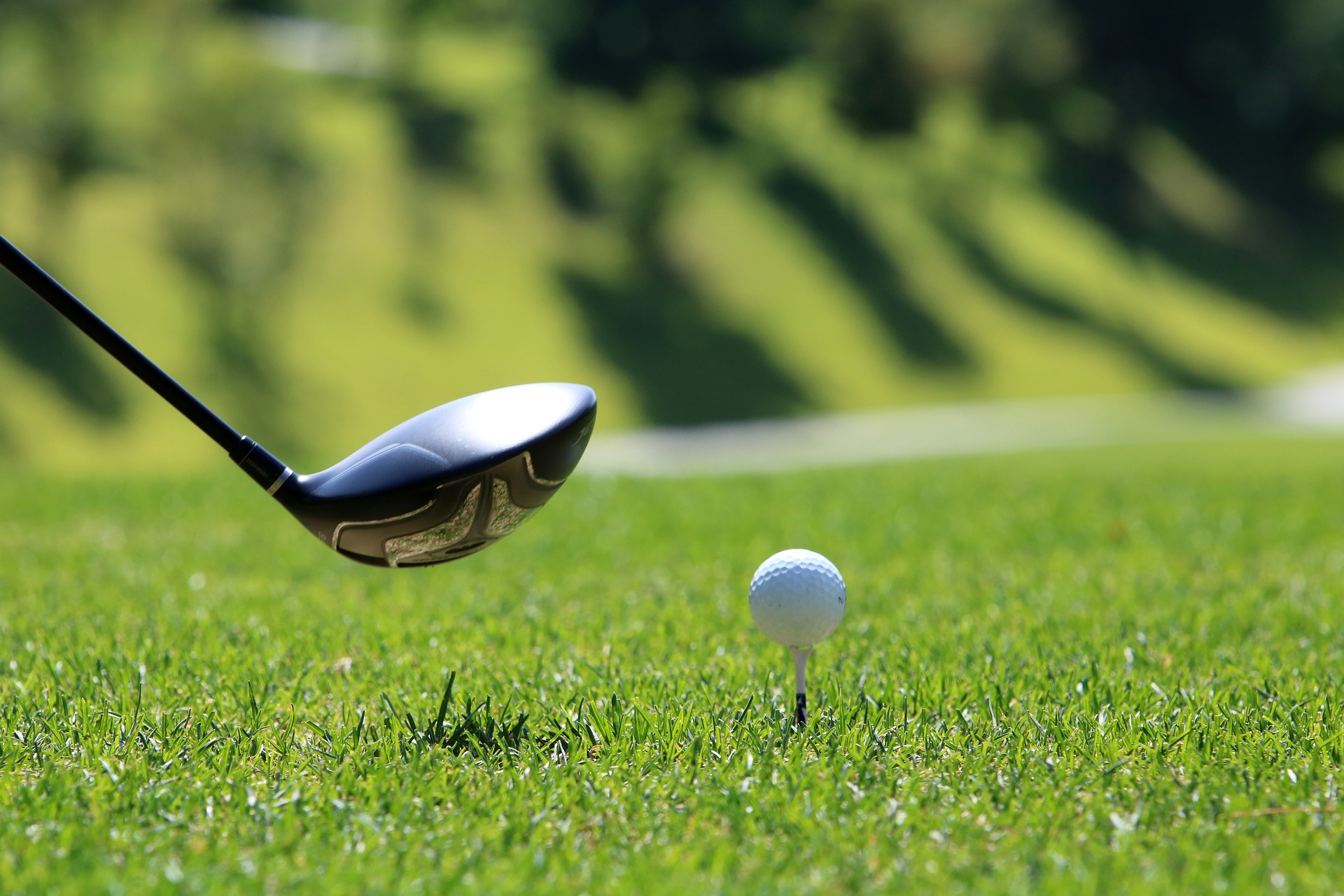 Discovering Golf Club Lanzo and the activities of Lake Como Golf courses | Hotel Loveno