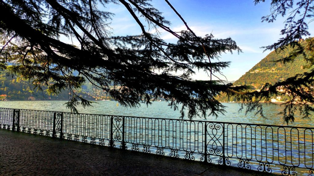 Lake Como lakeside walk